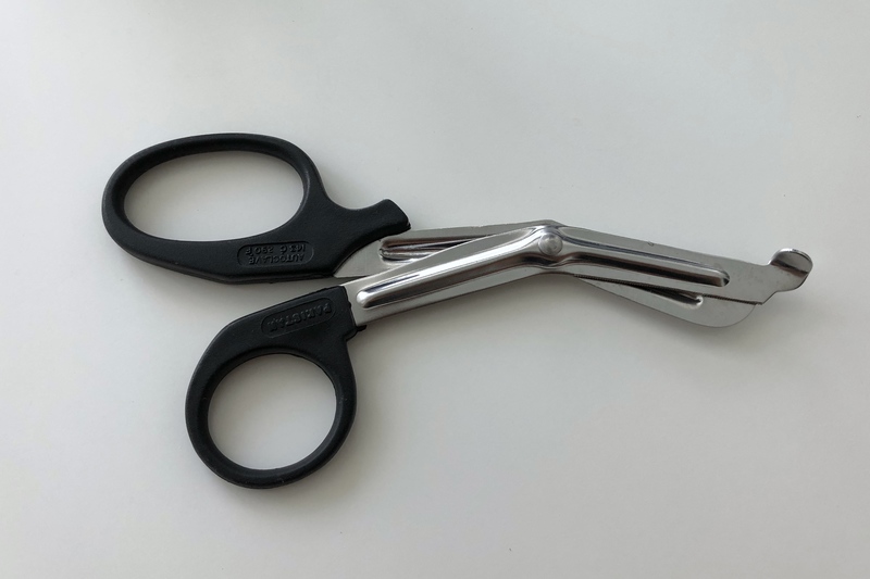 Safety shears